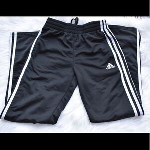 Adidas classic joggers 